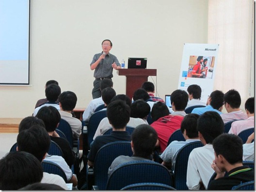 298057_263772920332279_100000987189274_768867_230347909_n[1]