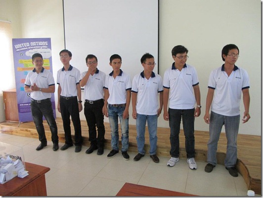 298410_263778580331713_100000987189274_768914_1014887018_n[1]